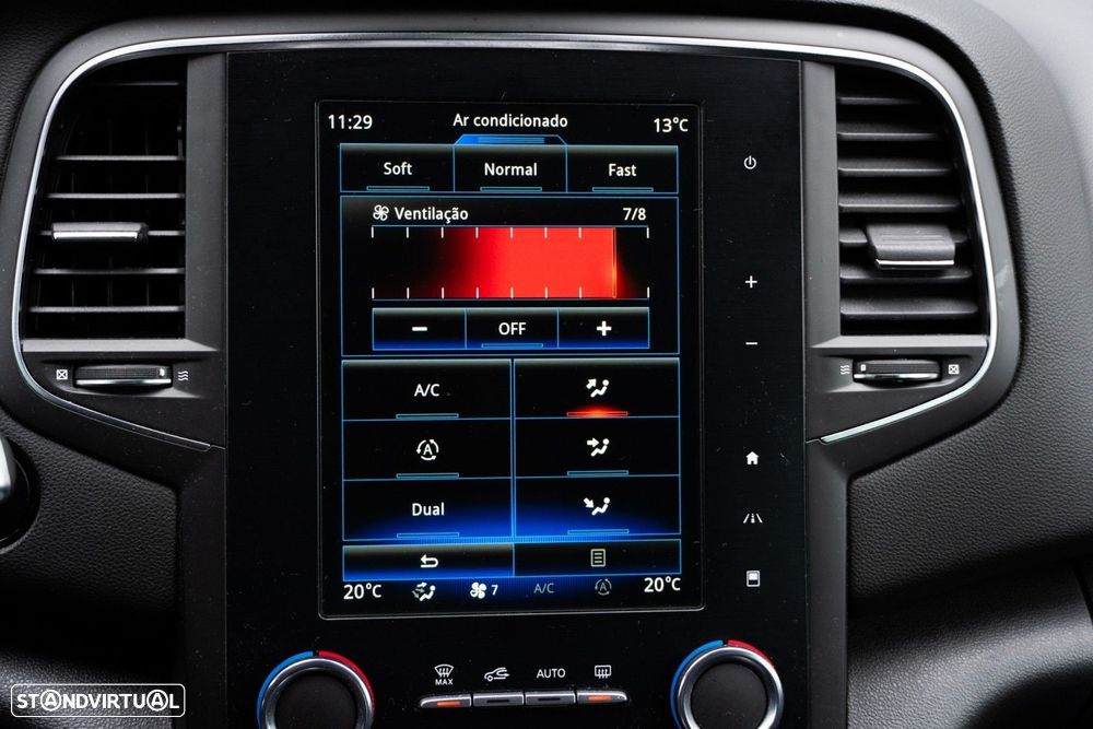 Renault Mégane 1.5 Blue dCi Bose Edition J18 - 18