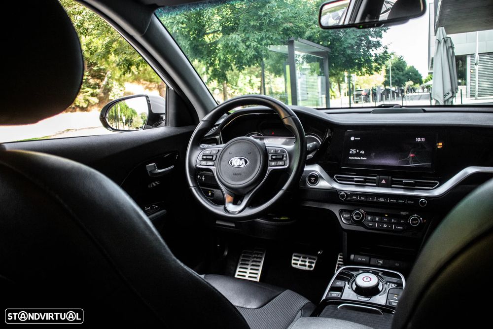 Kia e-Niro Vision - 32