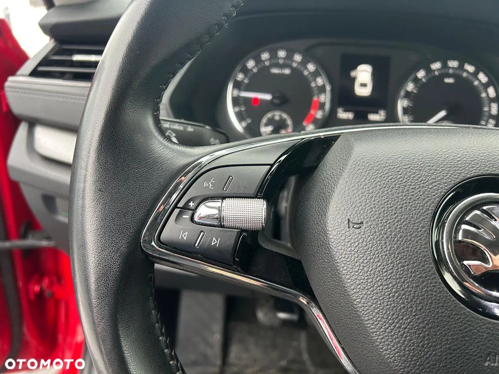 Skoda Octavia 2.0 TDI Style - 12