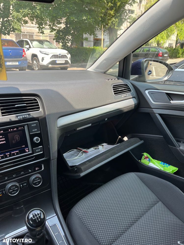 Volkswagen Golf 1.6 TDI Trendline - 14