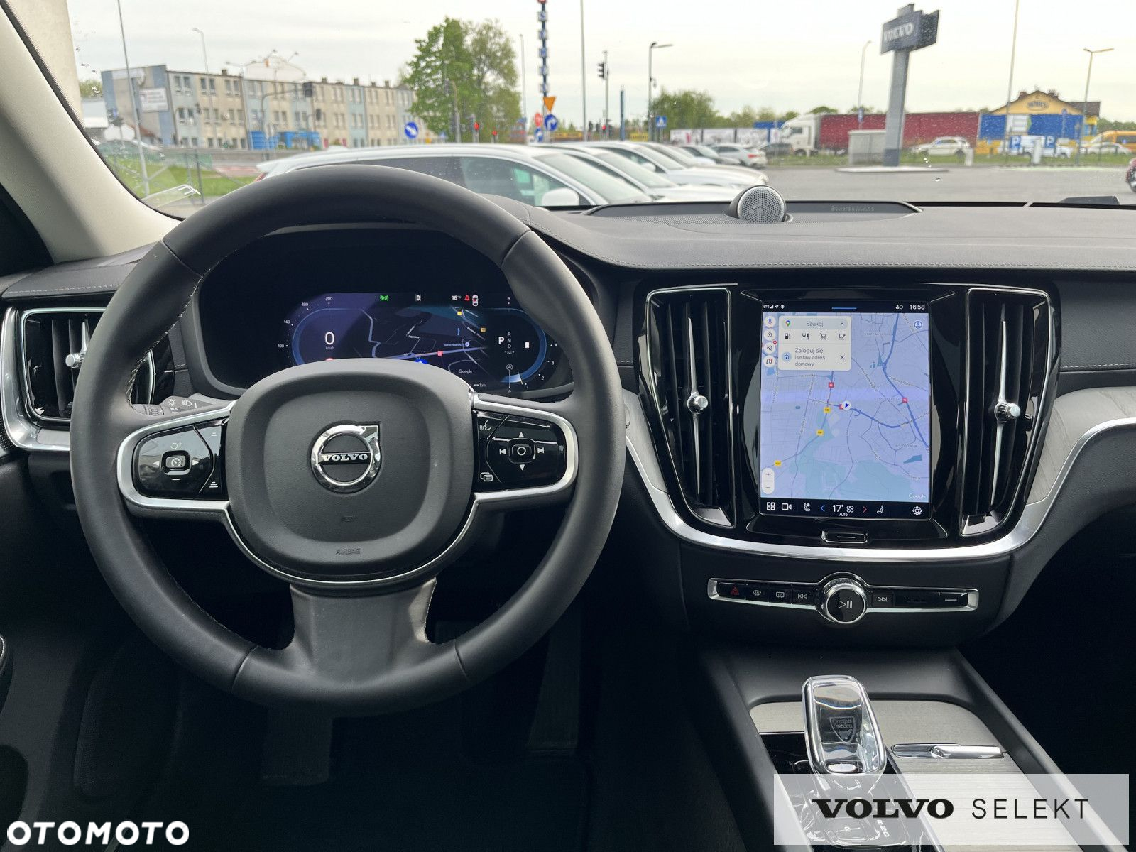 Volvo V60 Cross Country - 27