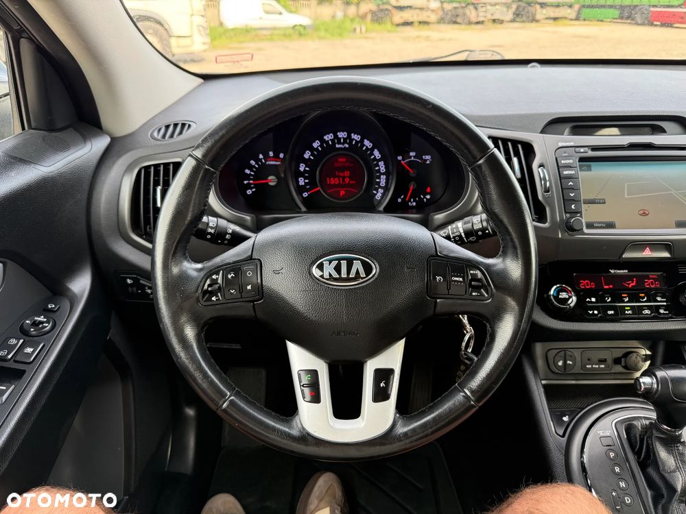 Kia Sportage 2.0 CRDI AWD Dream-Team Edition - 13