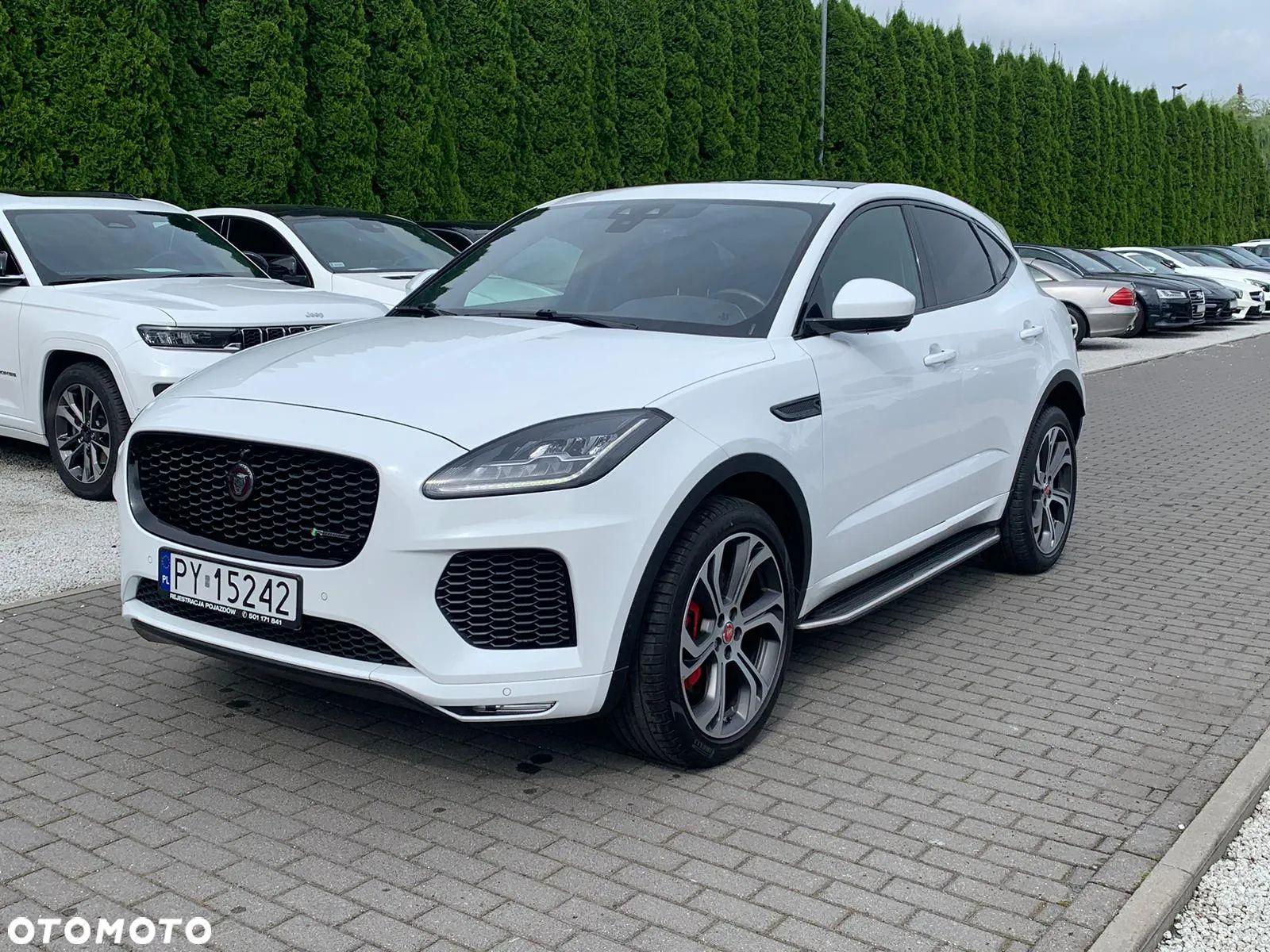 Jaguar E-Pace D180 AWD R-Dynamic S - 1