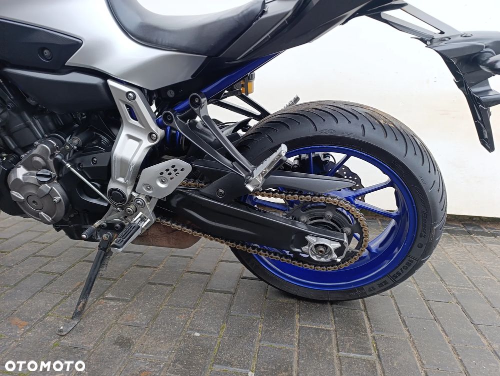 Yamaha MT - 15