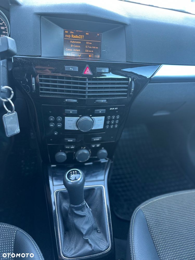Opel Astra - 12