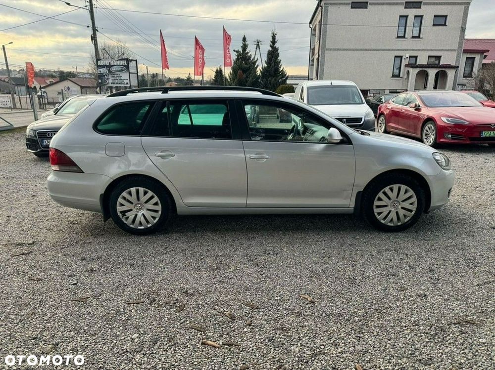 Volkswagen Golf Variant ver-vi-1-6-tdi-comfortline - 11