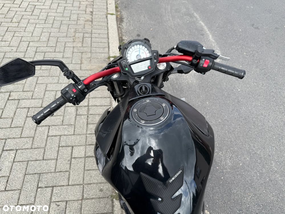 Kawasaki ER - 9