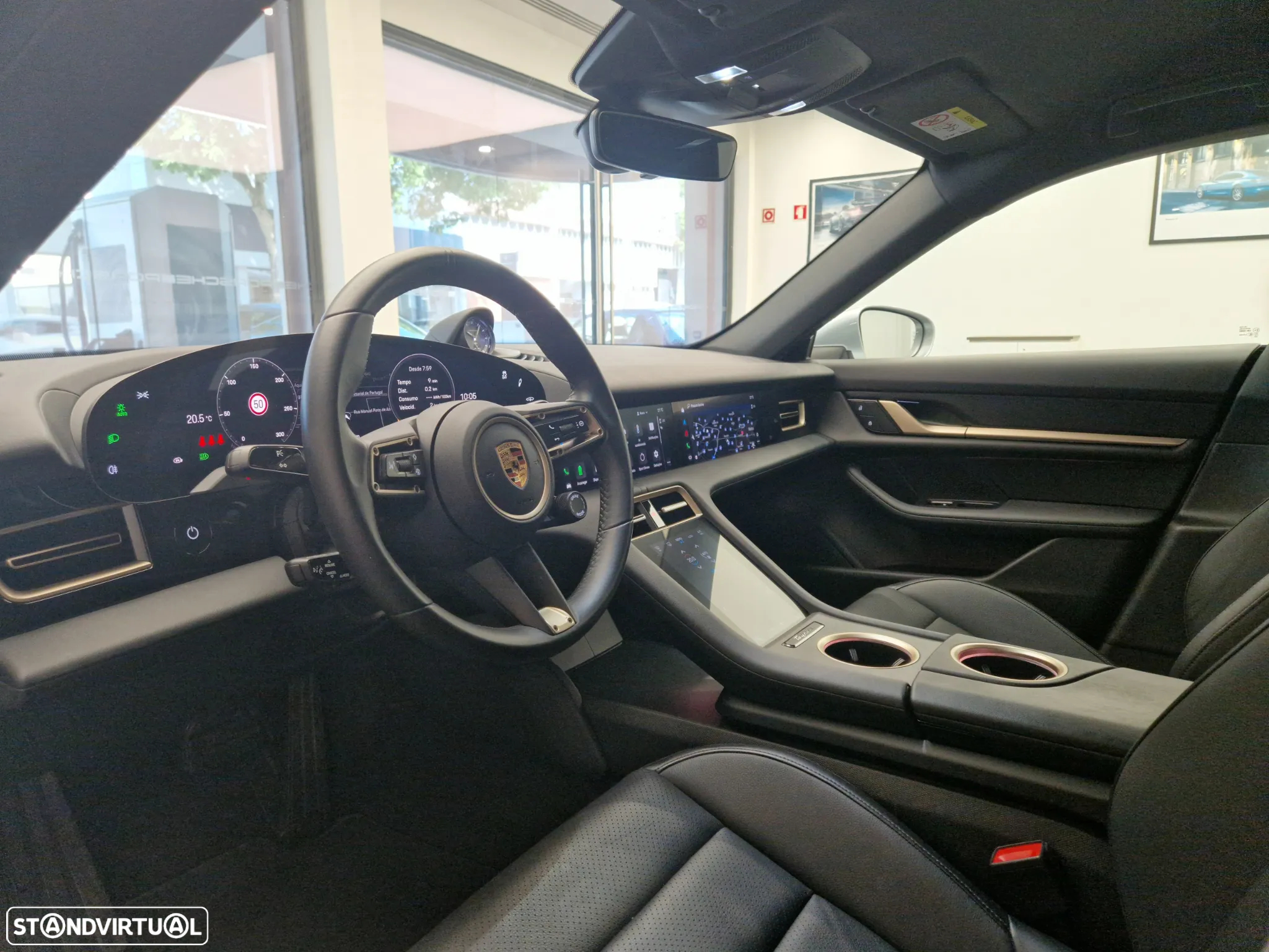 Porsche Taycan Standard - 16