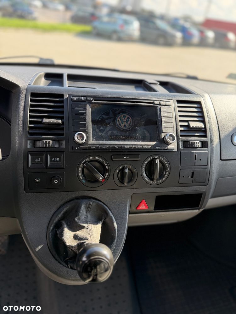 Volkswagen Transporter T5 - 9