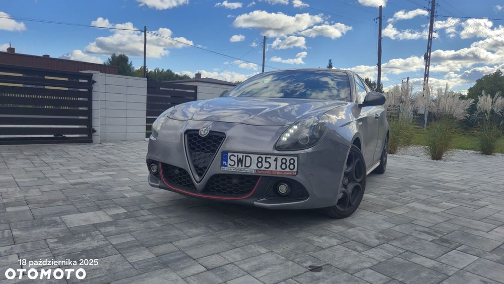 Alfa Romeo Giulietta 1750 TBi Veloce TCT - 1