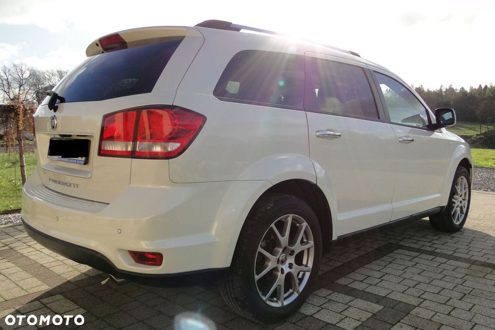 Fiat Freemont 2.0 Multijet Black Code AWD - 4