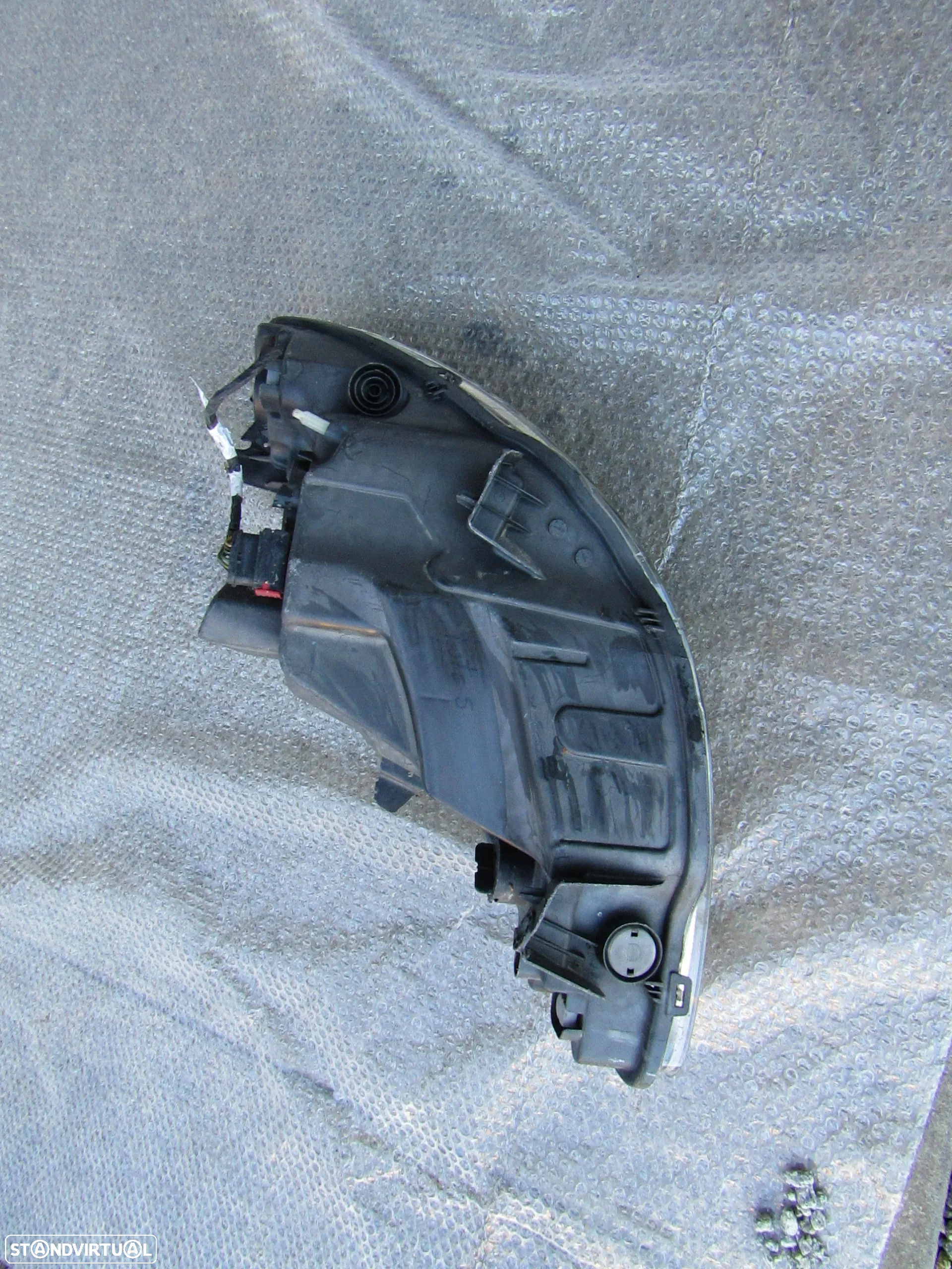 Farol Peugeot 108 ano 2009 (ver descrição) - 7