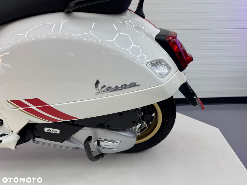 Piaggio Vespa - 32