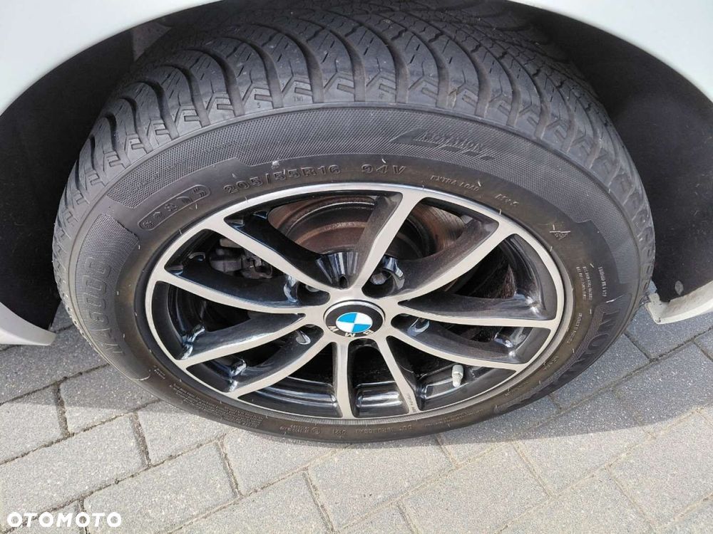 BMW Seria 1 - 9