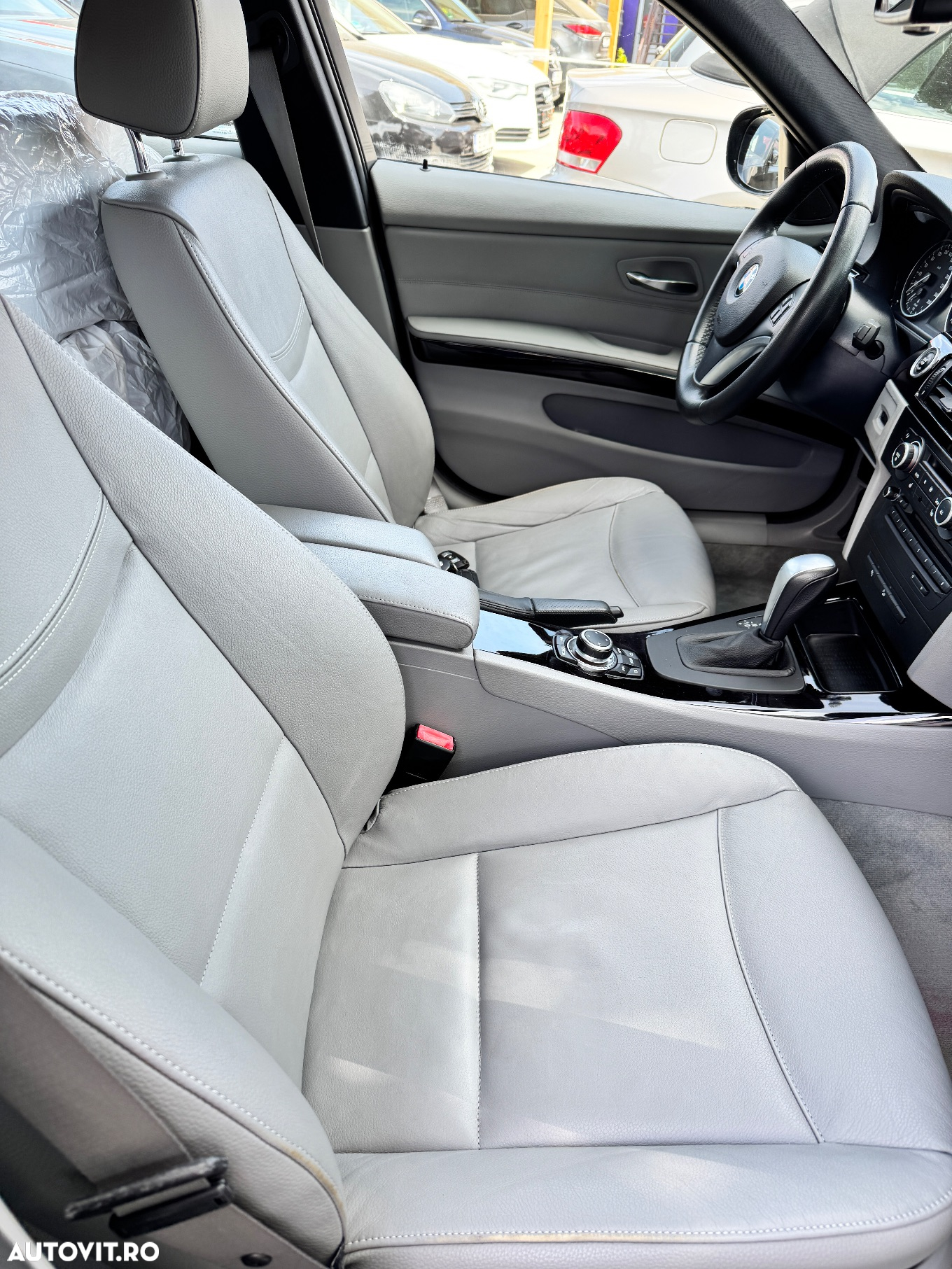 BMW Seria 3 320d DPF Aut. Edition Exclusive - 14