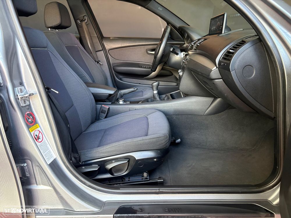 BMW 118 d DPF Edition Sport - 40