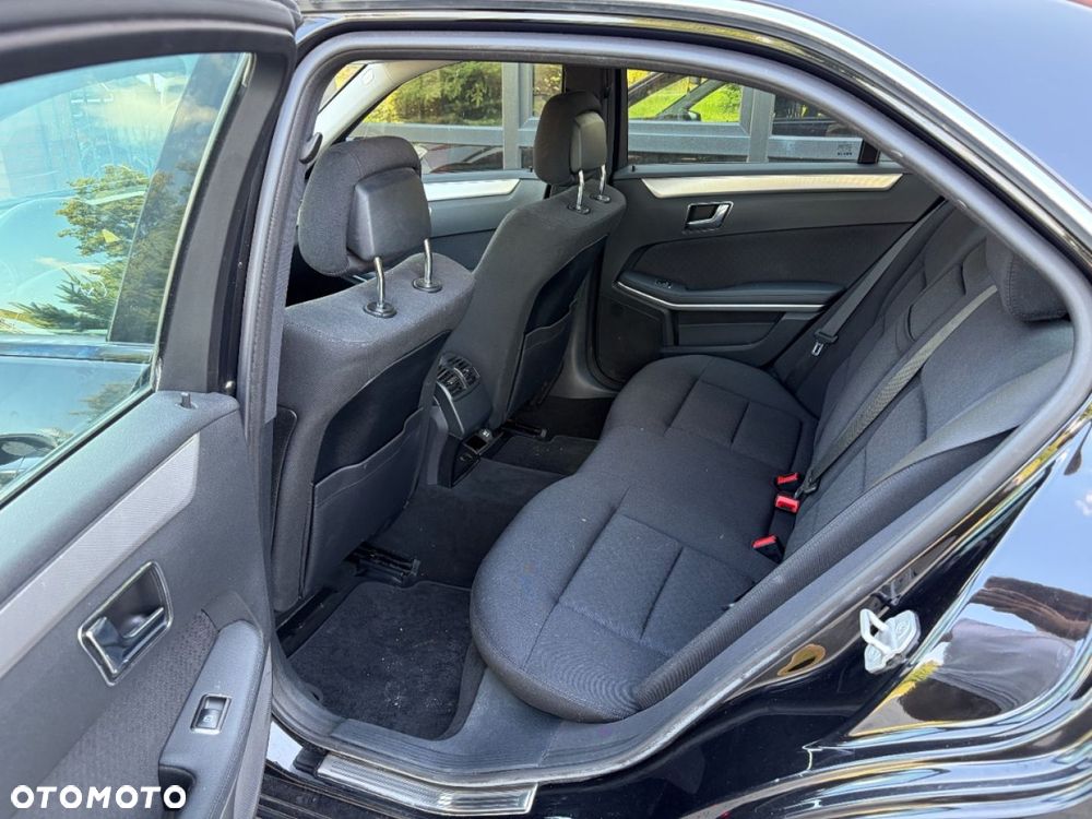 Mercedes-Benz Klasa E 200 CDI DPF BlueEFFICIENCY 7G-TRONIC - 13