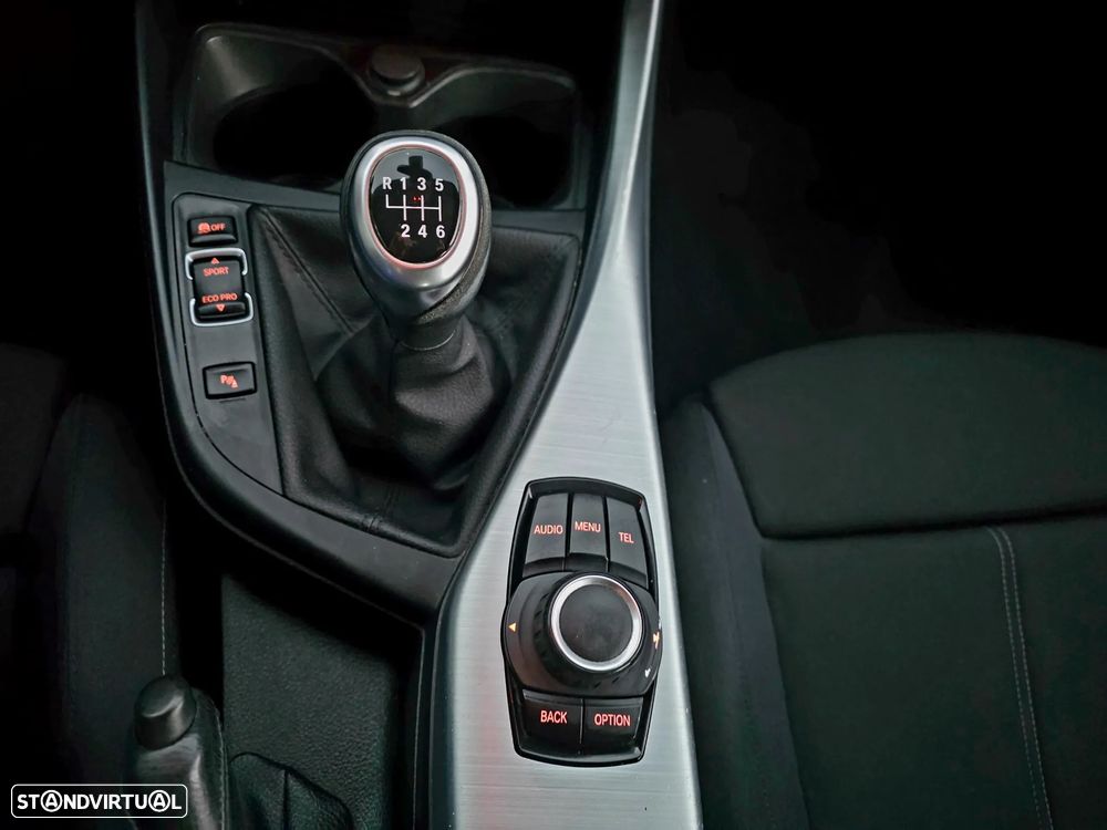 BMW 116 d EDynamics Line Sport - 24