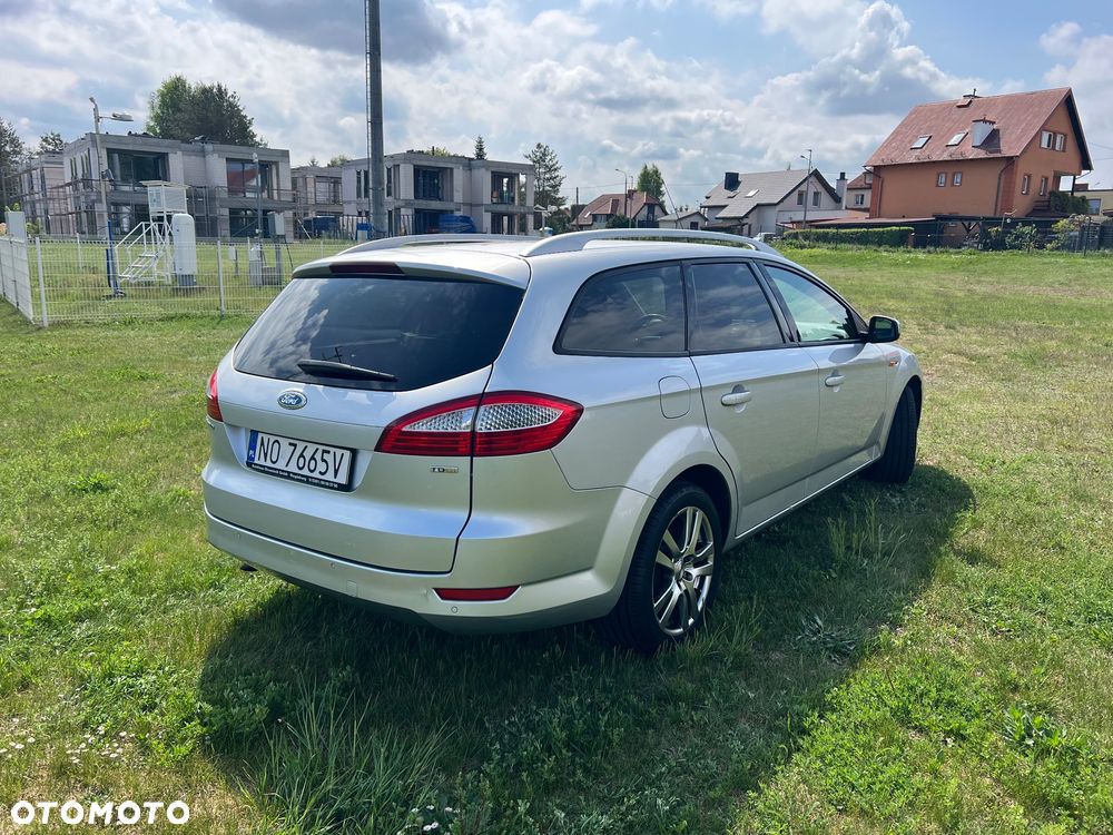 Ford Mondeo 2.0 TDCi Ghia X - 3