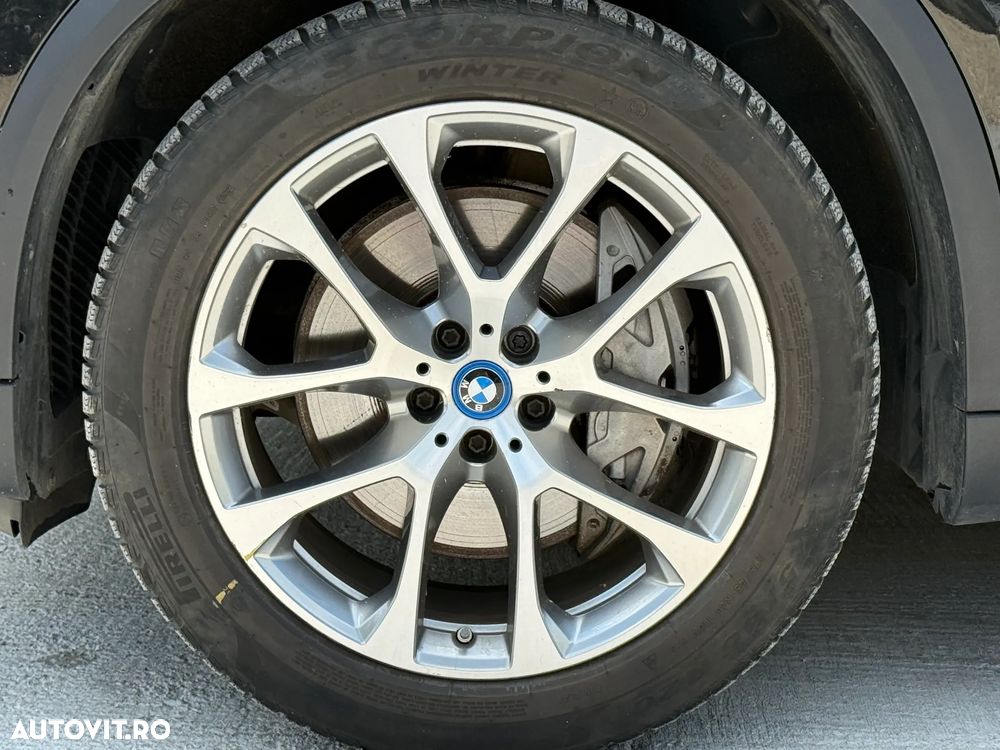 BMW X5 2022 — imagine 8