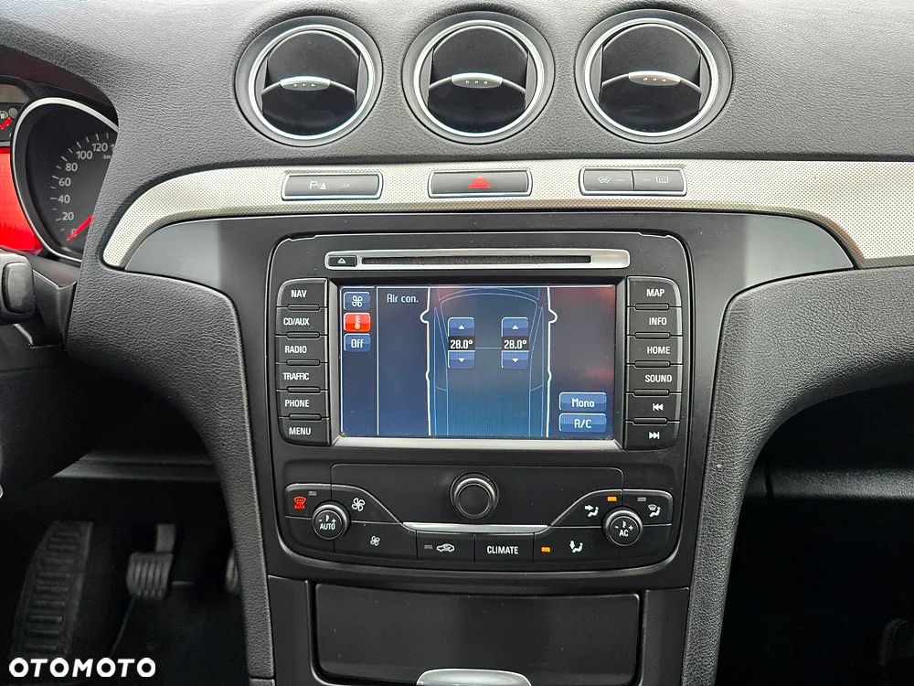 Ford Galaxy 2.0 Trend - 31