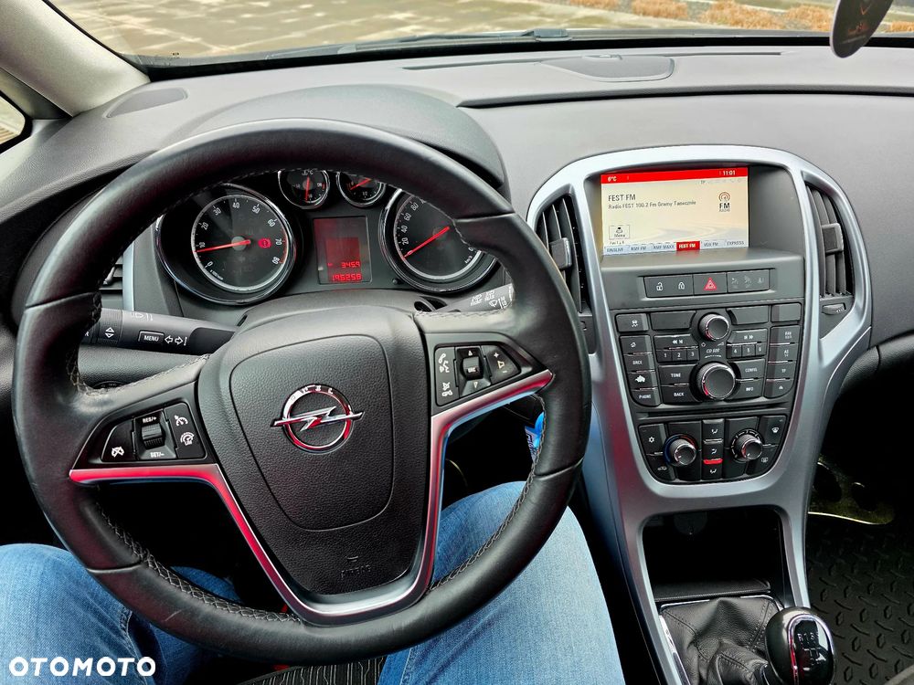 Opel Astra 1.6 Enjoy - 22