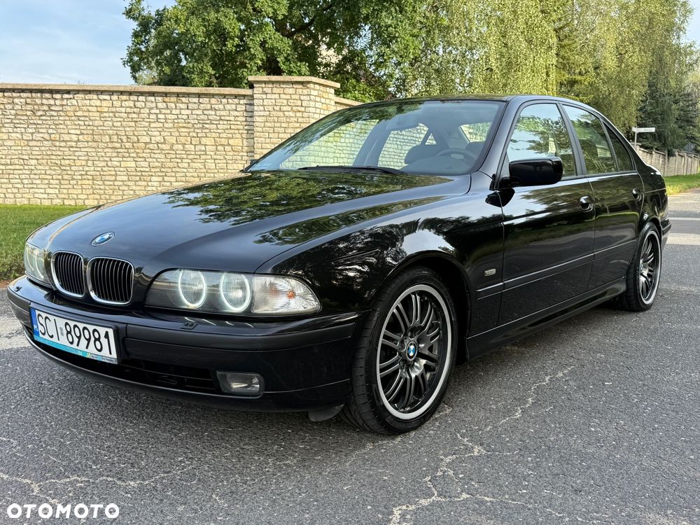 BMW Seria 5 - 1