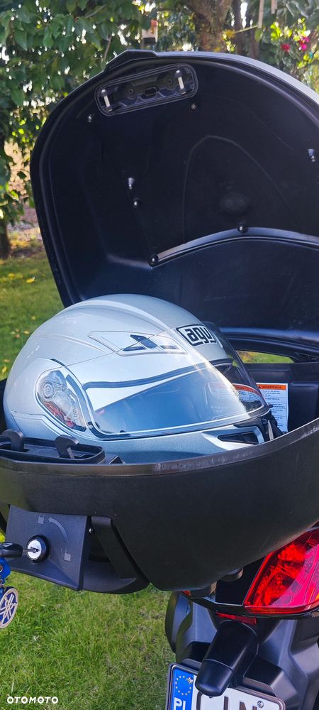 Yamaha X-max - 7