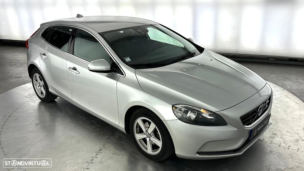 Volvo V40 1.6 D2 Eco Momentum - 19