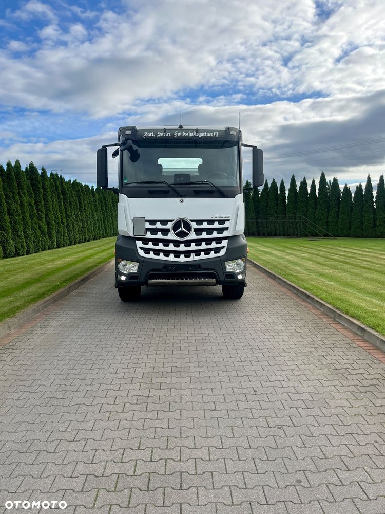 Mercedes-Benz AROC 3348 - 2
