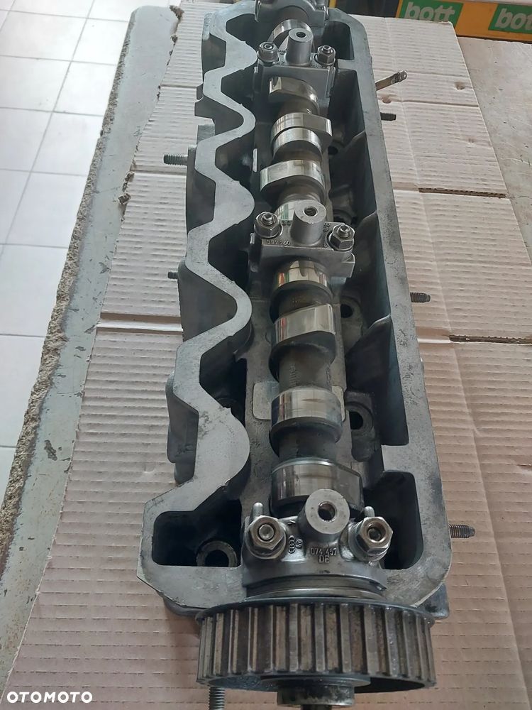 Głowica vw LT 2.5 tdi - 1