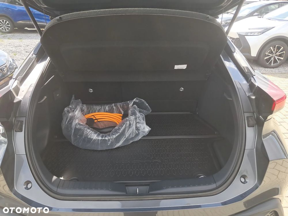 Toyota C-HR 2.0 PHEV Dynamic Force Style - 14