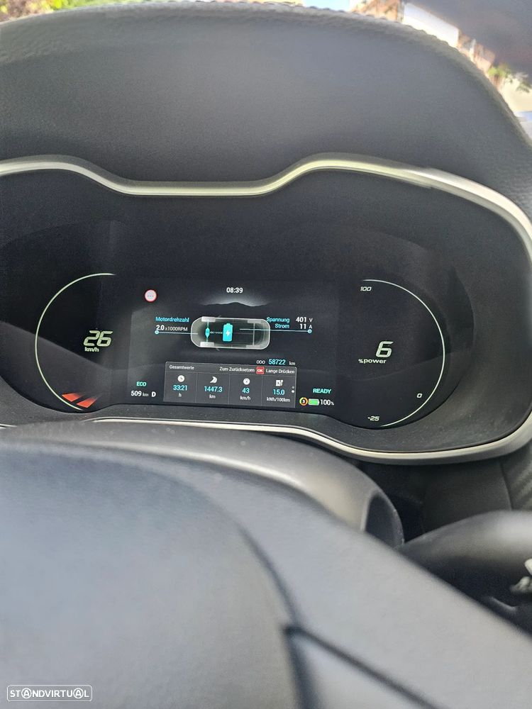 MG ZS EV 72.6 kWh Luxury OBC 11 kW - 6