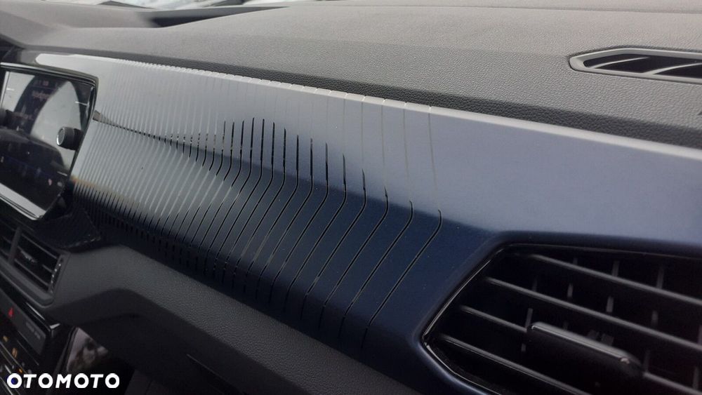 Volkswagen T-Cross - 29