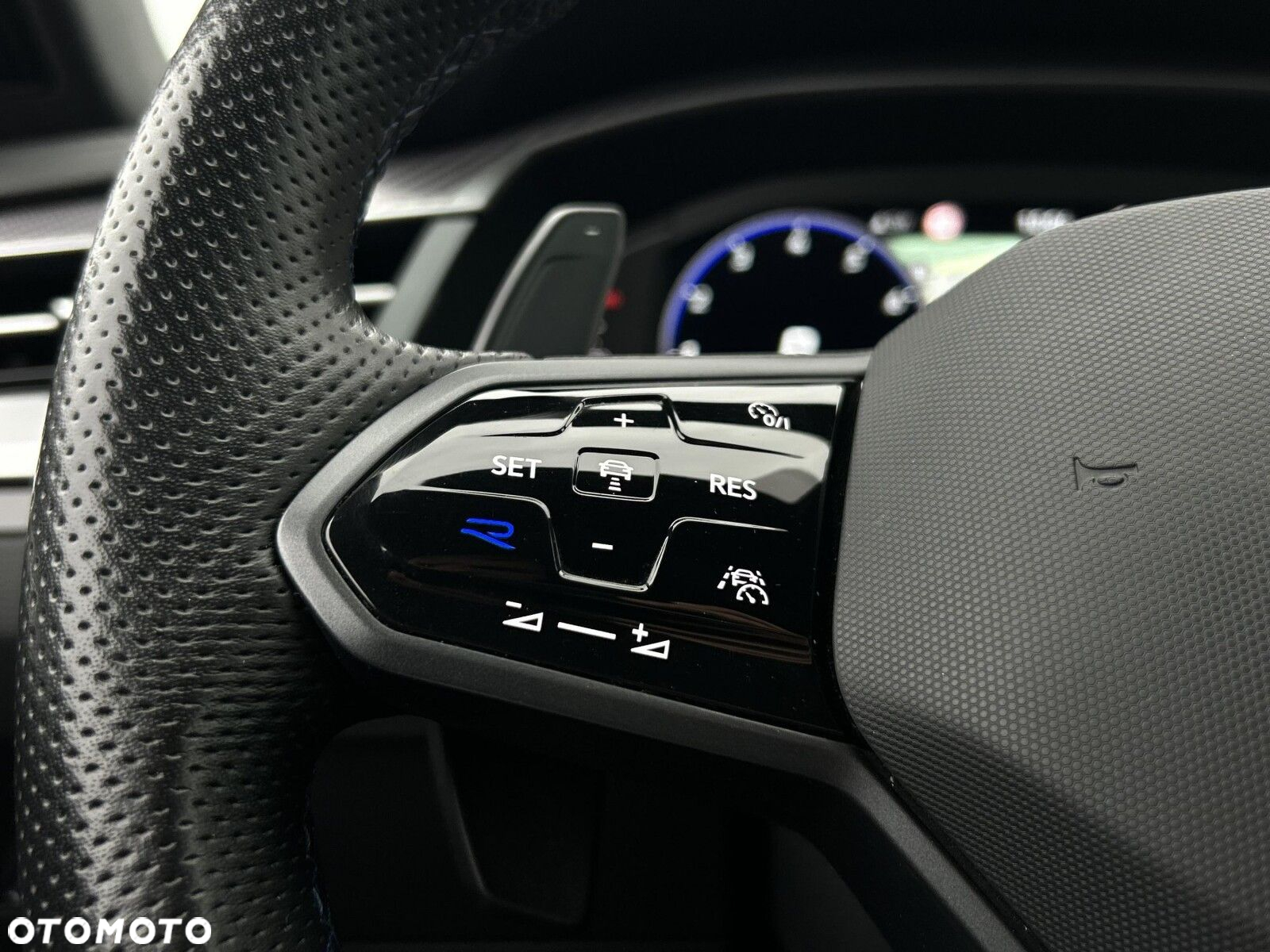 Volkswagen Arteon 2.0 TSI 4Motion R DSG - 34