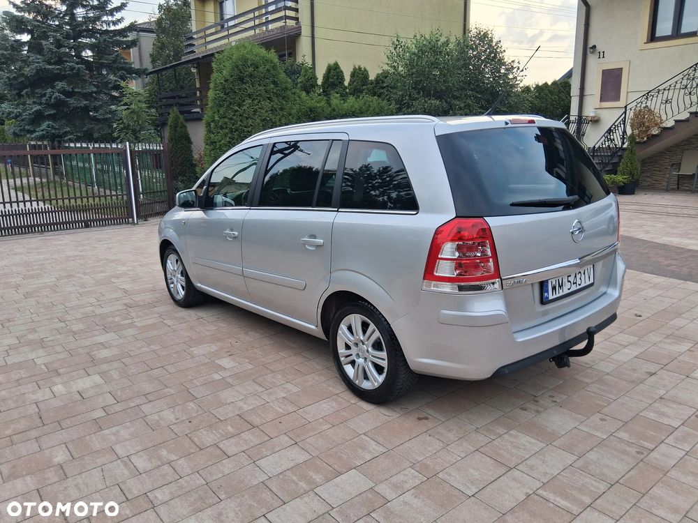 Opel Zafira 1.8 Family Plus - 4