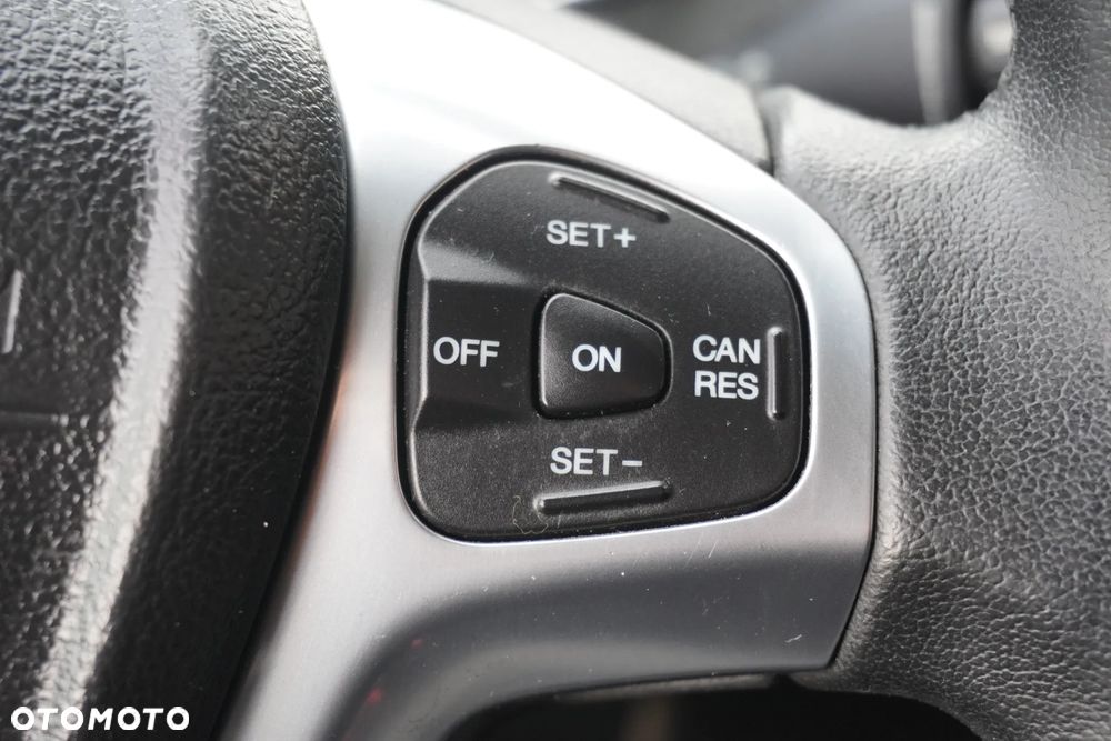 Ford B-MAX 1.6 TDCi SYNC Edition - 28