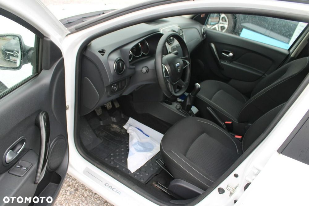 Dacia Logan - 13