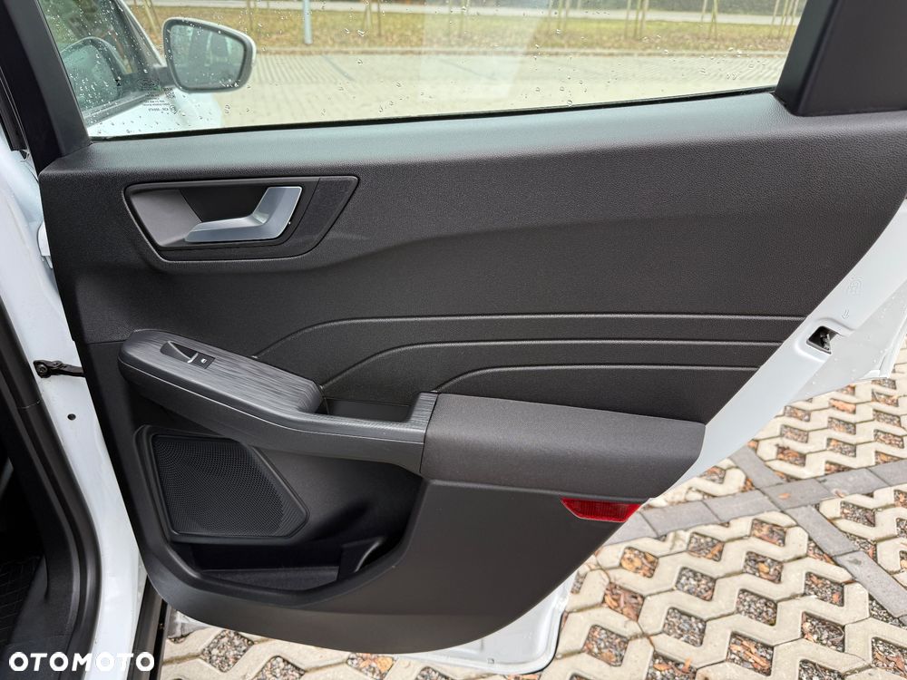 Ford Kuga 2.0 EcoBlue Hybrid TITANIUM - 25