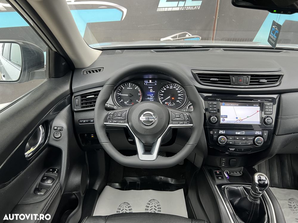 Nissan X-Trail 1.7 dCi N-Connecta - 9