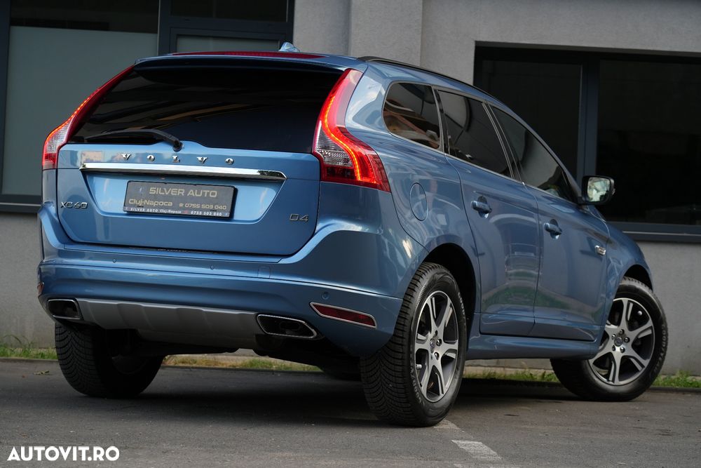 Volvo XC 60 D4 Geartronic Summum - 30