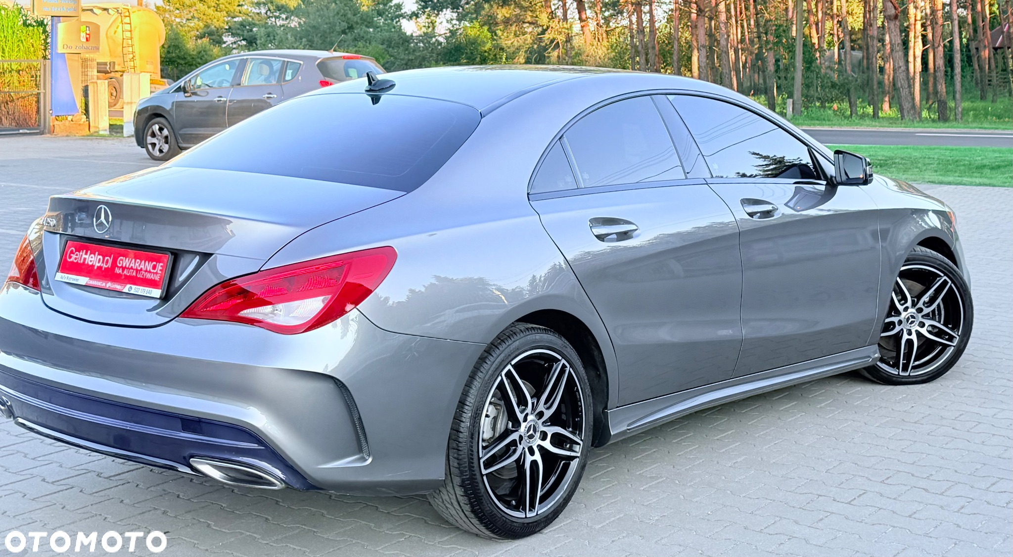 Mercedes-Benz CLA 250 4-Matic AMG Line - 10