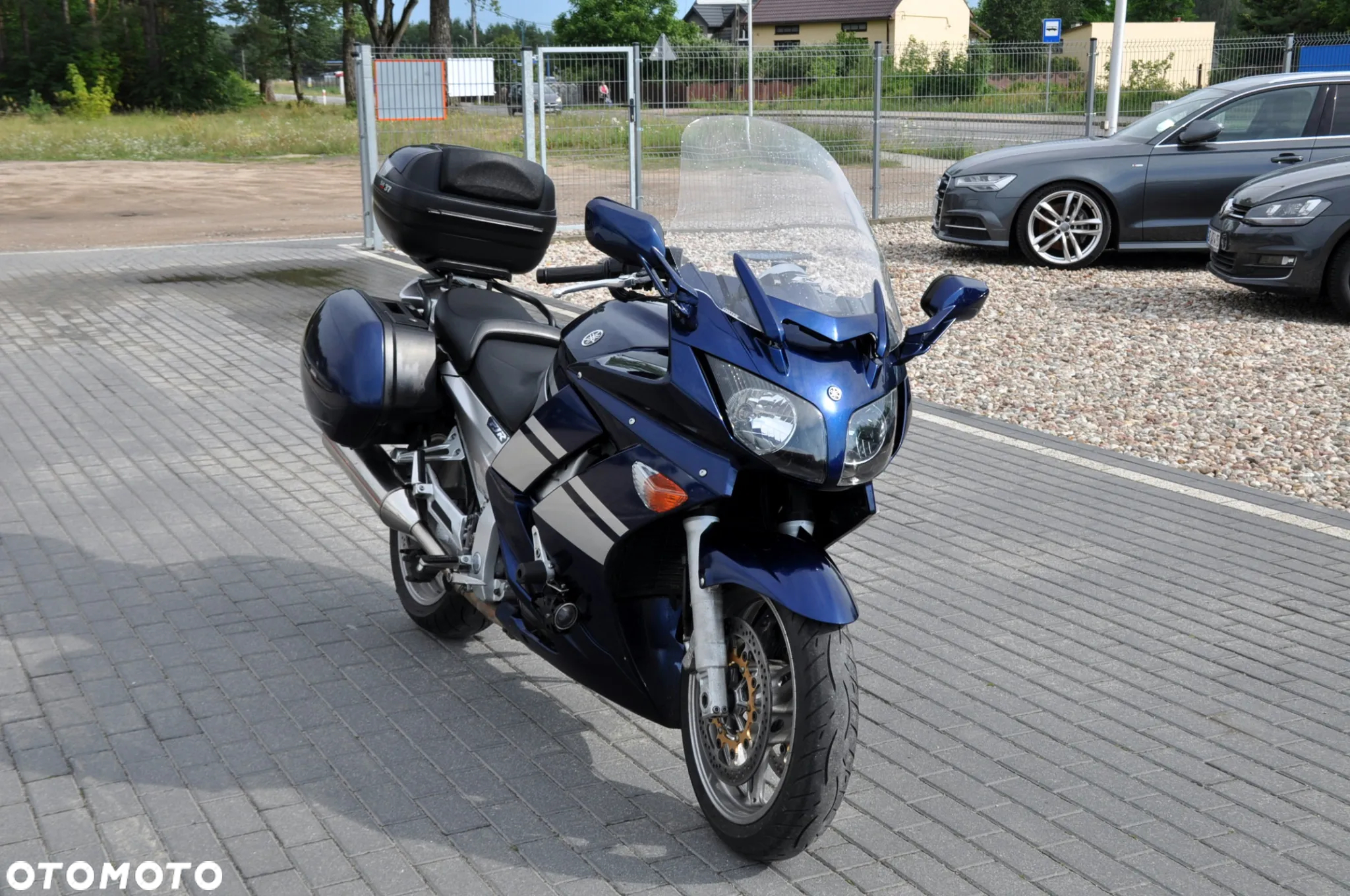 Yamaha FJR - 9