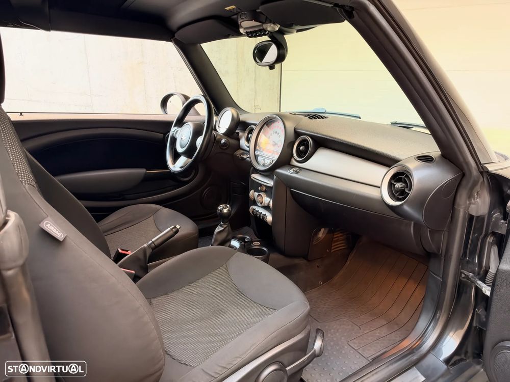 MINI Cabrio - 21