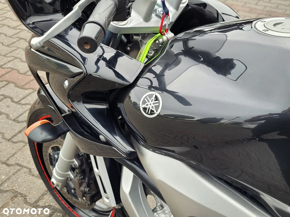 Yamaha FZ6 - 17
