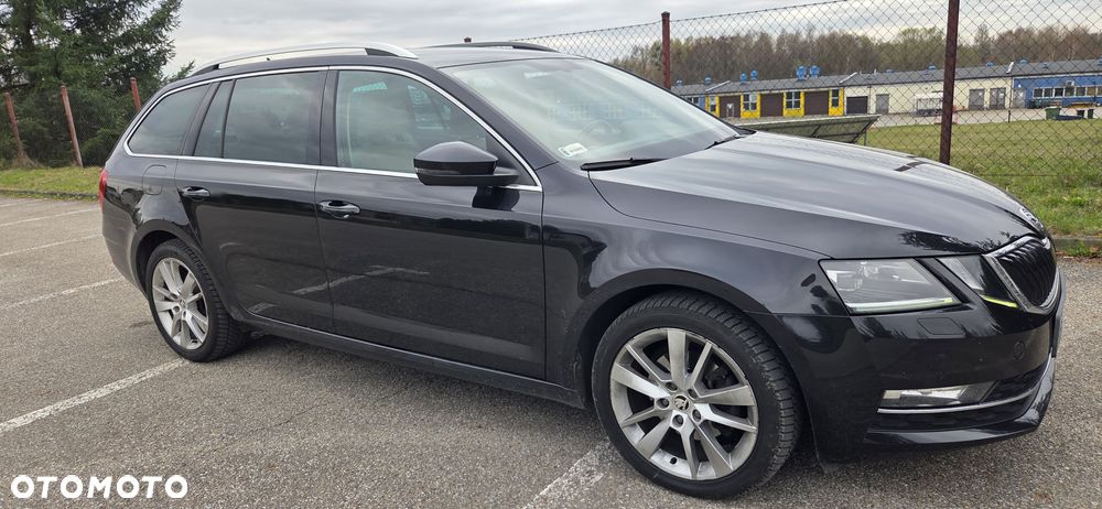 Skoda Octavia 2.0 TDI 4x4 Clever DSG - 6