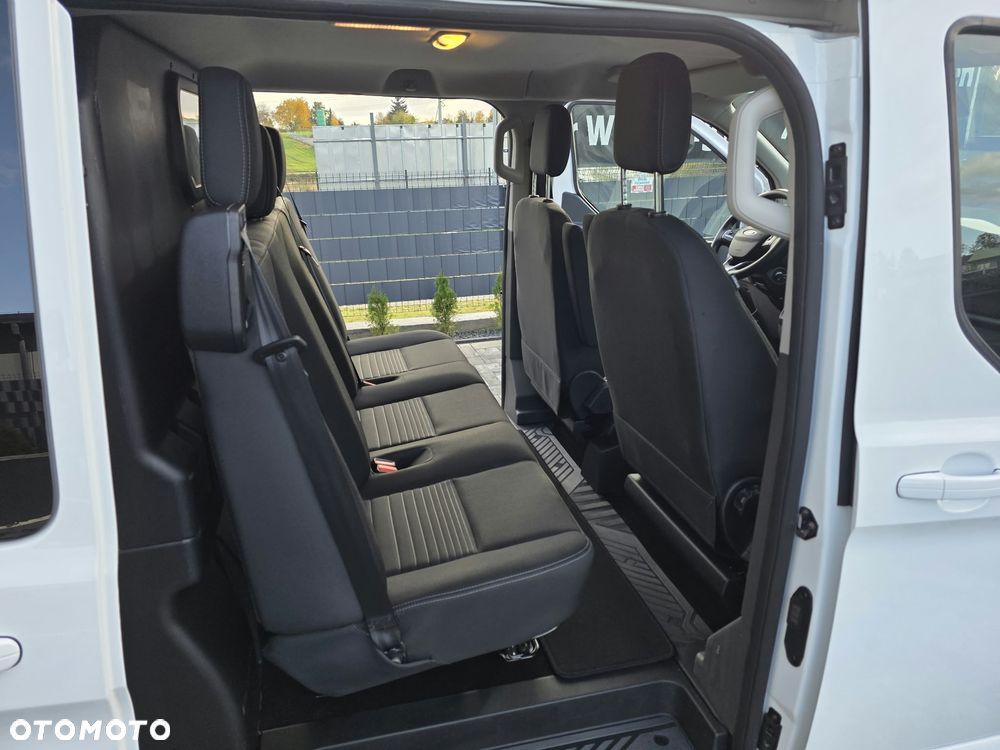 Ford Transit Custom 2023 photo 4