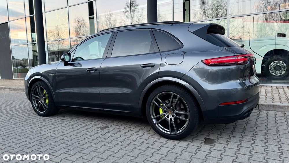 Porsche Cayenne Platinum Edition - 7