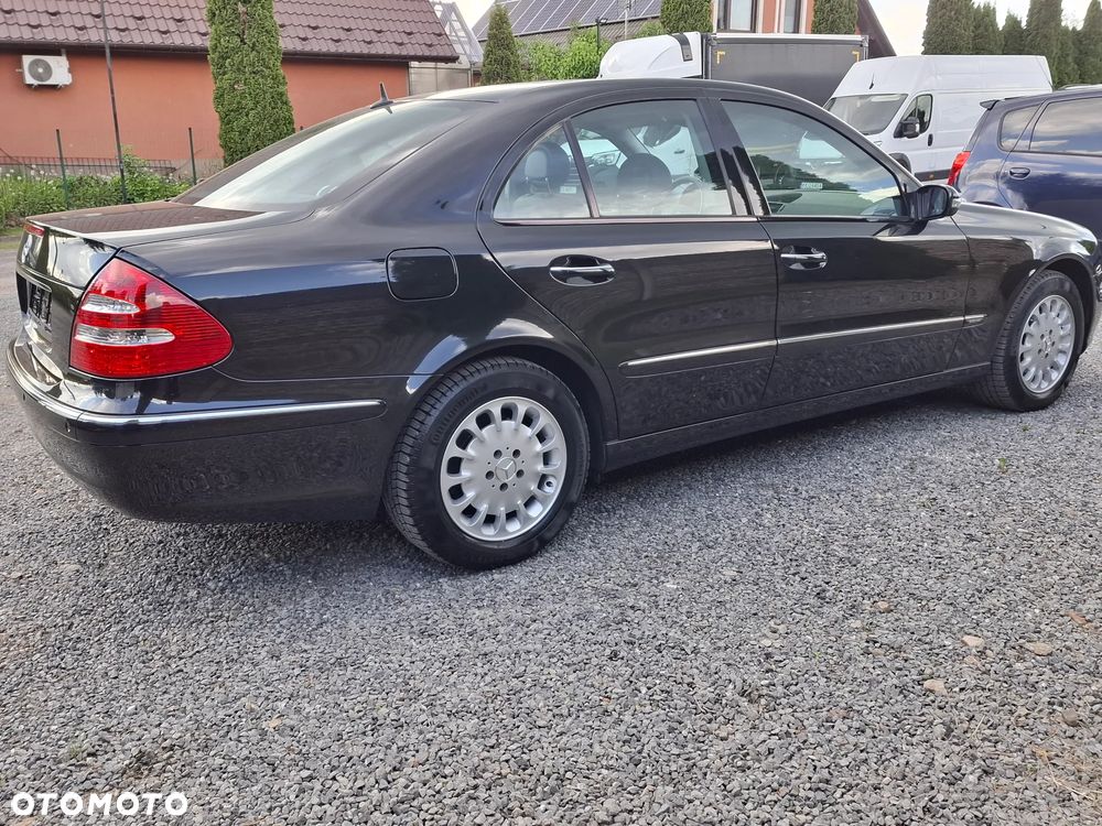 Mercedes-Benz Klasa E 320 4-Matic Avantgarde - 12