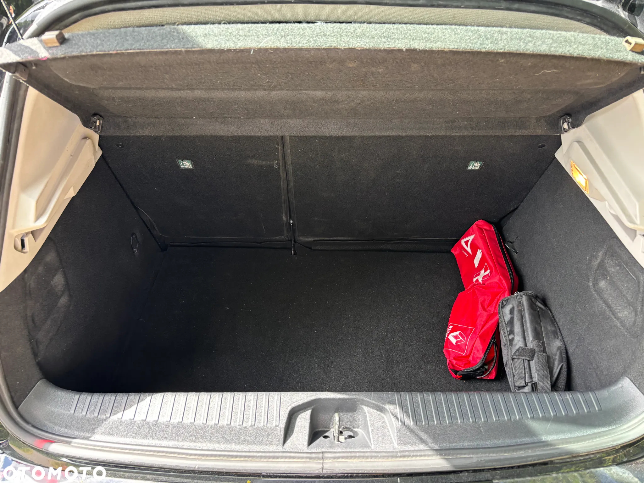 Renault Clio 1.0 TCe Zen - 12